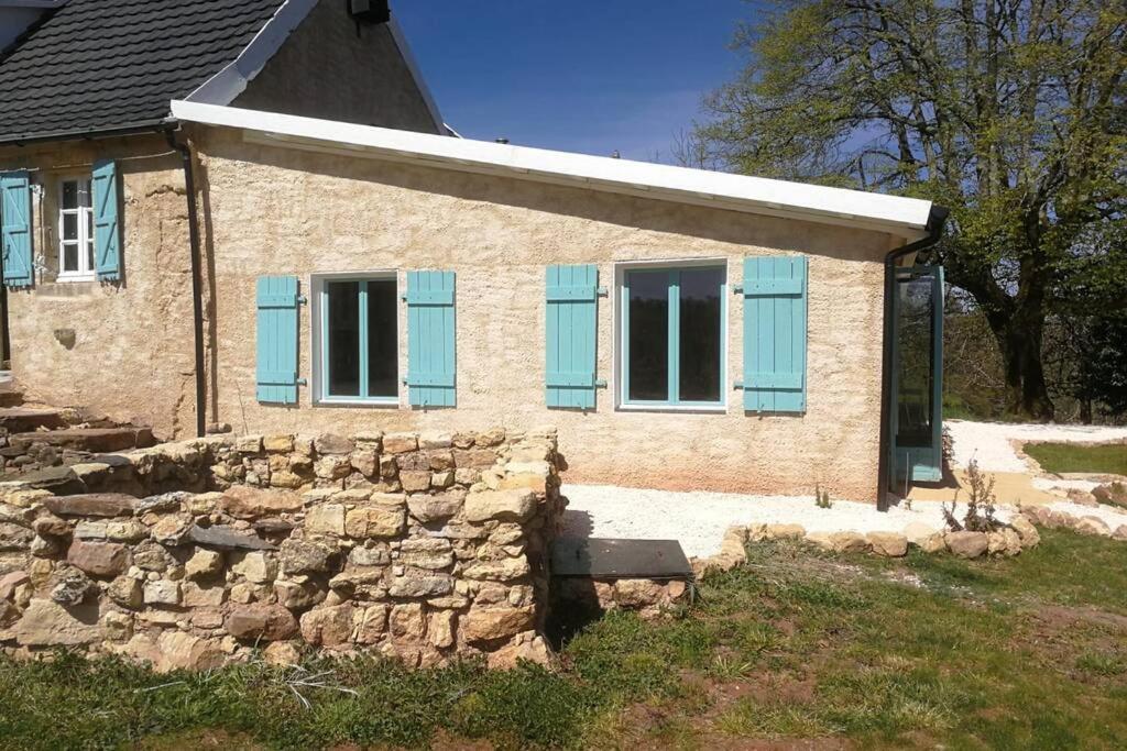 La Belle Petite Ferme Rosiers De Julliac 19350 Villa Le Bos Exterior photo